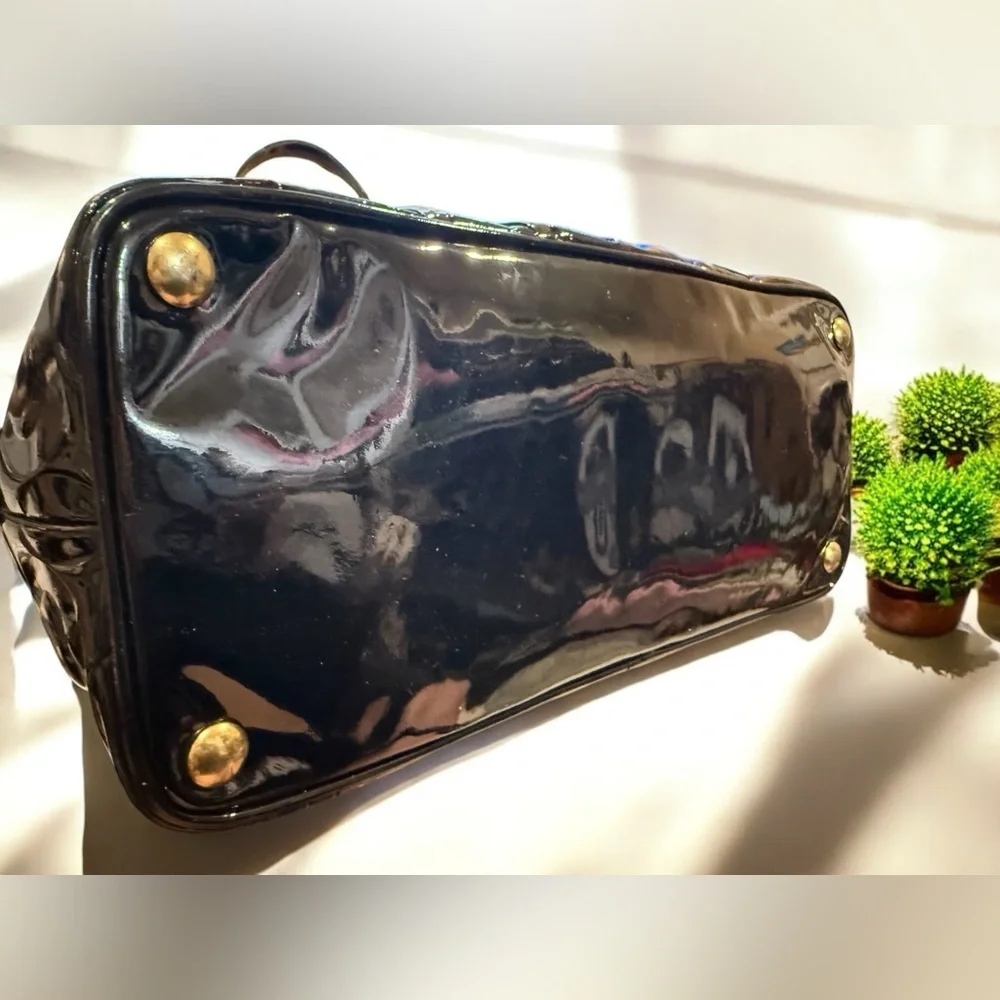 Coach Op Art Embossed Peyton Dome Patent Leather Satchel Tote F25705 EUC - Picture 12 of 13